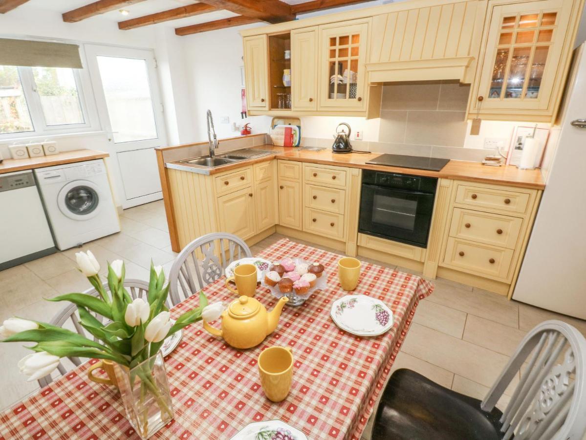 Ty Crydd Villa Kidwelly Exterior photo
